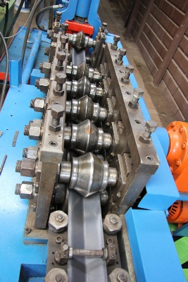 Palisade Shaping Machine